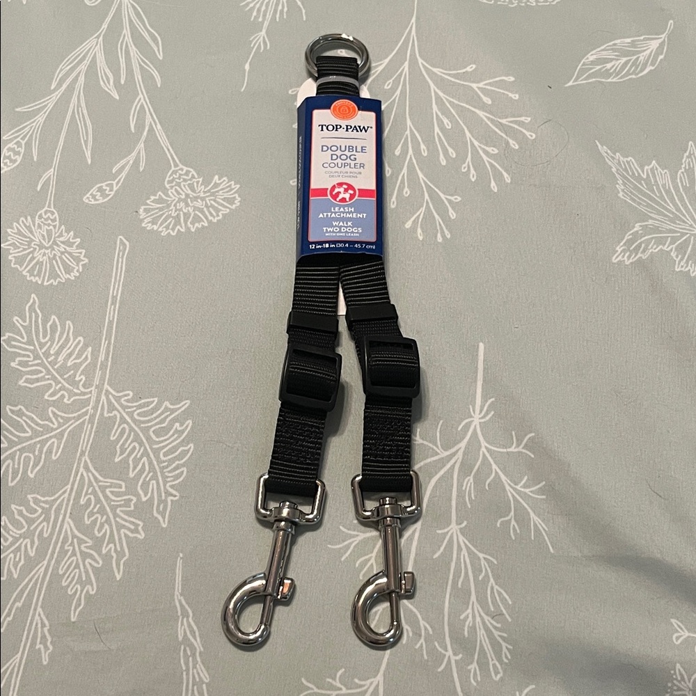 Top Paw Black Dog Leash Coupler